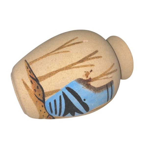 Hand-Painted Native American Navajo Southwestern Sand Art Vase – 6” Tall - Picture 7 of 13